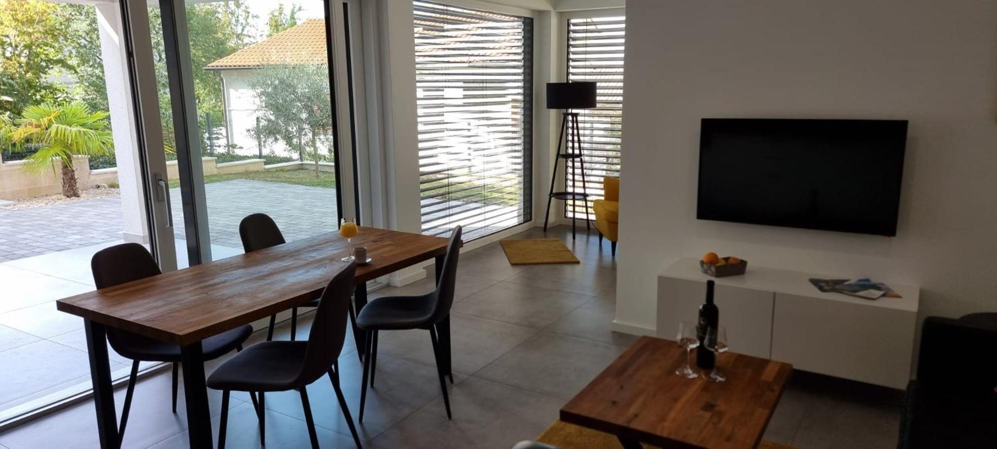 Seabreeze Luxury Apartments Njivice Rum bild